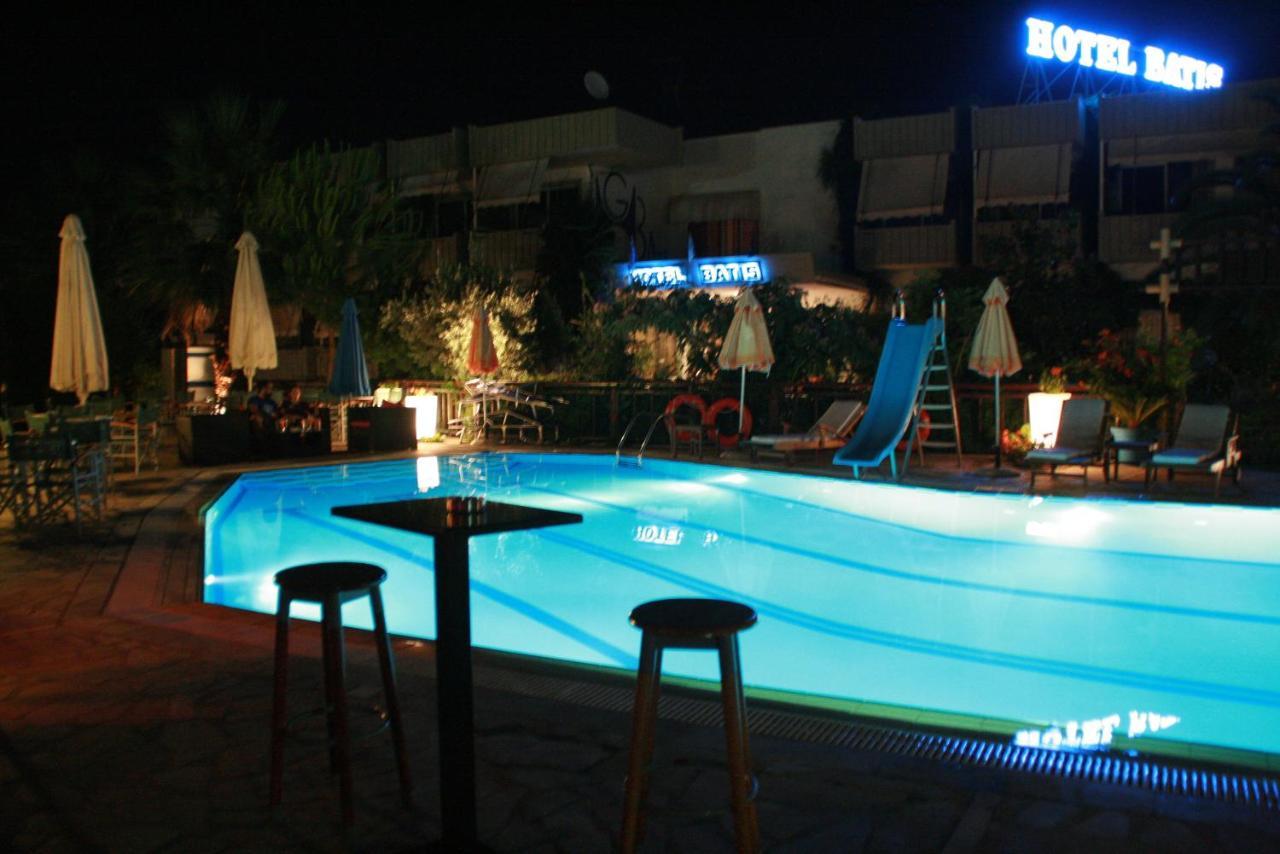 Batis Hotel Livanatai Bagian luar foto