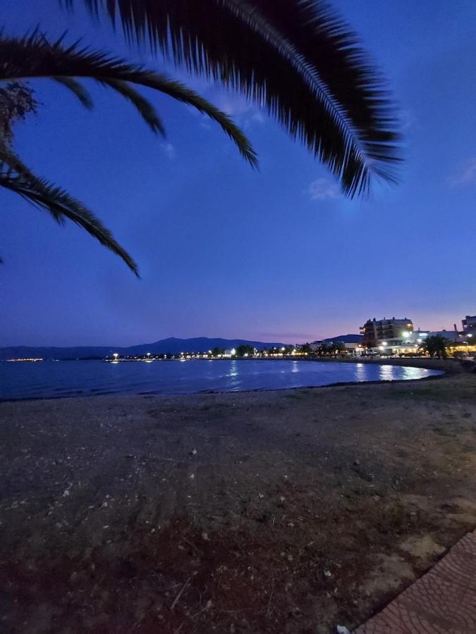 Batis Hotel Livanatai Bagian luar foto